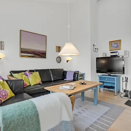 3 Bedroom Beautiful In Åbenrå